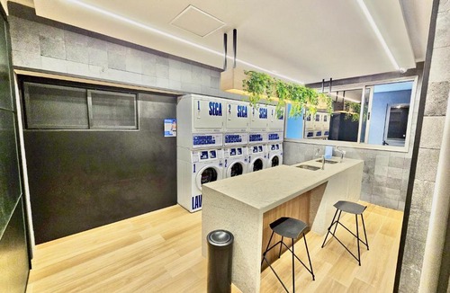 Santo Amaro Apartment | Studio Novíssimo Metrô Brooklin! Jacuzzi Ar Wifi TV LCD Academia CoWorking Portaria 24h Guarda Malas! 15min Congonhas