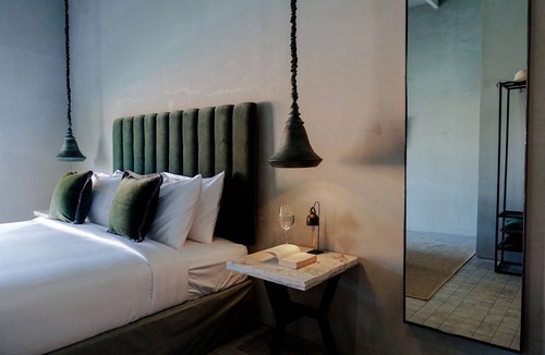 Laksmana Hotel | Studio O