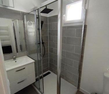 Breuillet Apartment | Studio OCEAN,neuf, proche Royan&Plages-calme&tout équipé