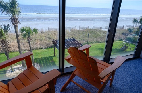 Myrtle Beach Condo | Studio Oceanfront,2 Queens w/Indoor Heated Pools!