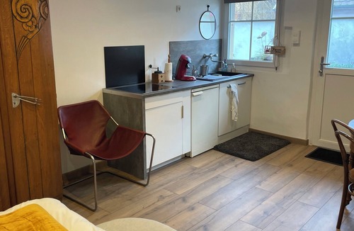 Duttlenheim Apartment | Studio on the farm