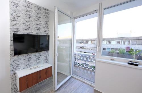 Ljubljana City Centre Apartment | Studio Optim