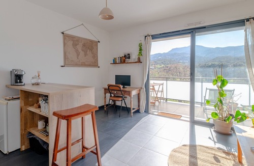 Querciolo Apartment | Studio Panorama Montagne Apartment with Mountain View