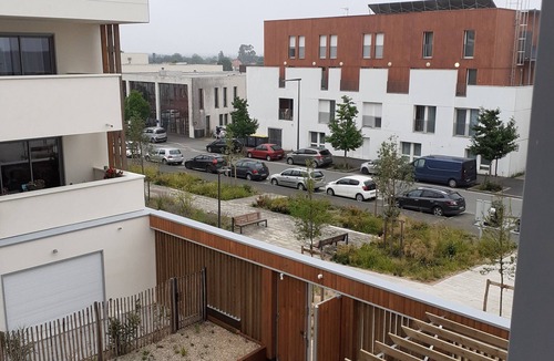 Clisson Apartment | Studio + parking privatif en sous-sol. En Résidence sécurisée et clôturée