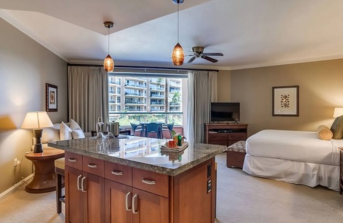 Honokowai Hotel | Studio Partial Ocean View at Honua Kai Resort & Spa, Full Kitchen, Outdoor Pool