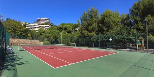 Fabron Apartment | Studio piscine climatisation tennis