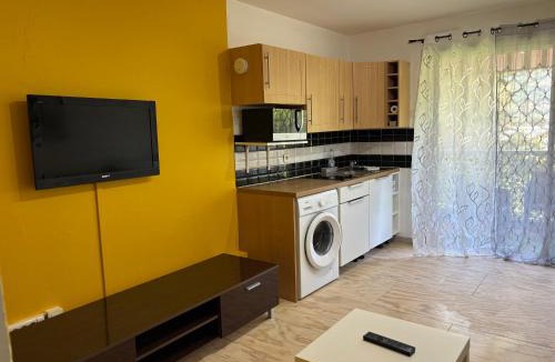 La Bocca Nord Apartment | Studio piscine parking Cannes