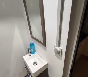 Le Passage House | Studio plain-pied entrée privée et parking gratuit