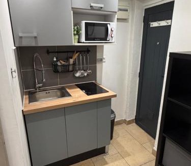 Couronne Urbaine Apartment | Studio plein centre aix en Provence