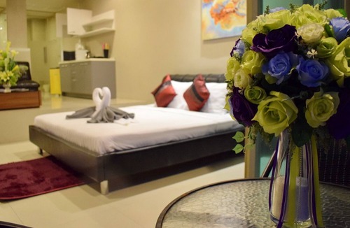 Karon Apartment | Studio Pool Access for rent in Karon