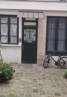 Porte-Saint-Martin Apartment | Studio prés du gare de l'Est