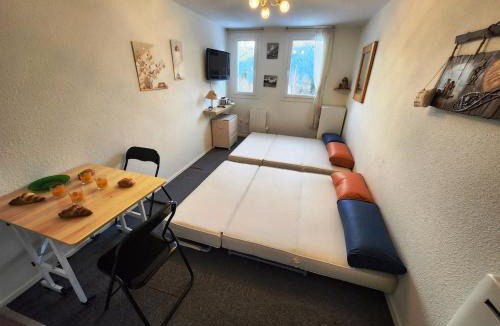Le Pleynet Apartment | Studio pratique en RdC, au calme, avec vue