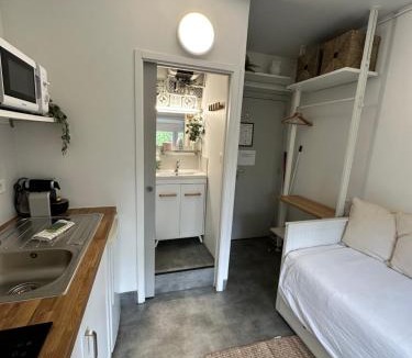 Caen City Centre Apartment | STUDIO proche commodité et gare . Centre ville