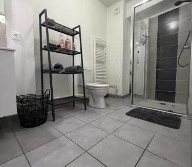 Maladiere Apartment | Studio proche république et drapeau