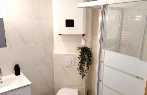 Eckbolsheim Apartment | Studio proche Zénith & Strasbourg Centre