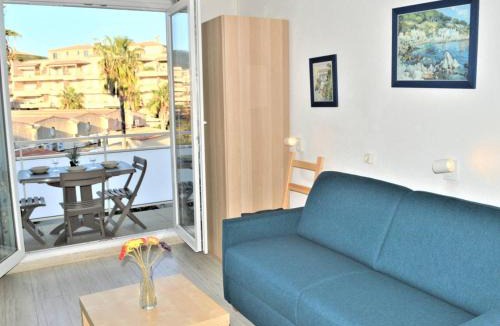 Cavaliere Apartment | Studio rénové climatisé, 3 couchages, proche port et casino à Cavalaire-sur-Mer - FR-1-226B-98
