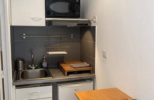 La Capte Apartment | Studio Rdc-Studio-Ensuite with Shower-Garden view