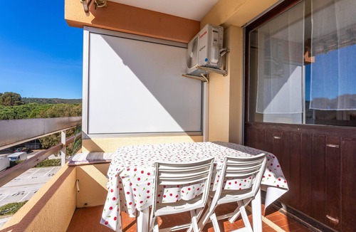 La Faviere Apartment | Studio “Résidence Athena Sea View” with Sea View, Private Terrace, and Air Conditioning