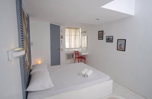 Moonwalk Apartment | Studio Room 1 Minimalist Style