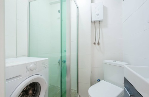 Bakırkoy Apartment | Studio Room with a Sea View Balcony in Bakirkoy