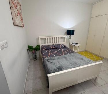 Al Khalidiyah Apartment | Studio Room with Private Bathroom & kitchen