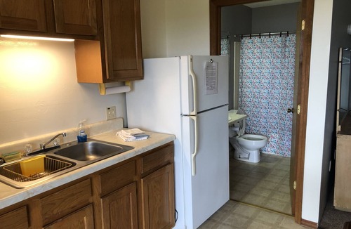 Mountain Home Condo | Studio room with big view of Bull Shoals Lake-Unit #5