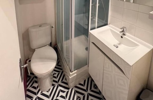 Blatin Apartment | Studio Rue Ramond Centre Ville