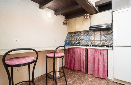 Posada Apartment | Studio 'Sa Burrida' Relax close to the Sea with Garden & Wi-Fi