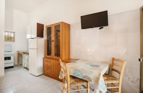 Scialara Apartment | Studio 'Sabbia D'oro' with Shared Pool and Wi-Fi