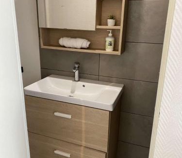 Barriere Saint Marc Apartment | Studio Saint Vincent Parking Privé