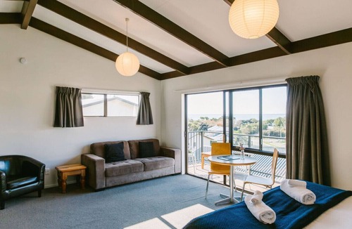 Kaiteriteri Apartment | Studio Sea View Upper Level