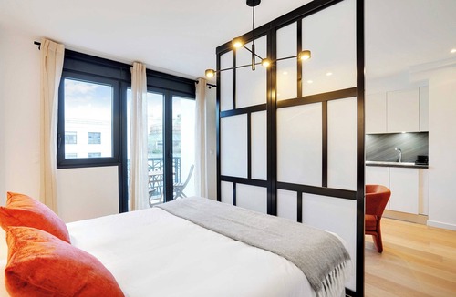 Levallois-Perret Apartment | Studio Sleek & Refined - Levallois-perret