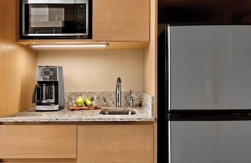 Desert Ridge Apartment | Studio, Sleeps 4 at Marriott Canyon Villas Resort!