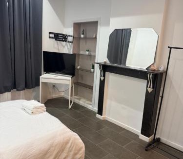 Mellet Apartment | studio standard