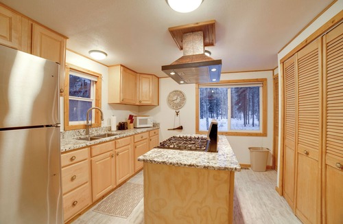Sterling Apartment | Studio Steps to Kenai River w/Fire Pit!