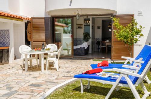 Ericeira Apartment | Studio Studio Loureiro by Interhome