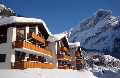 Pralognan-la-Vanoise Apartment | Studio sud 4 pers, animaux admis, terrasse ensoleillée - FR-1-464-50