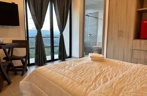 Guadalajara de Buga Cabin | Studio Suite Campestre con Jacuzzi
