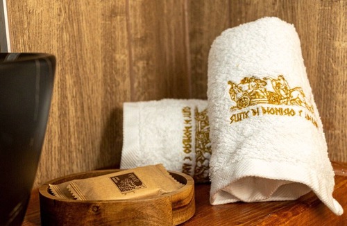 Mola di Bari Apartment | Studio 'Suite Di Dionisio e Arianna' with Wi-Fi and Air Conditioning