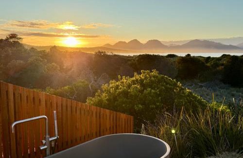 Dolphin Sands House | Studio Tasmania