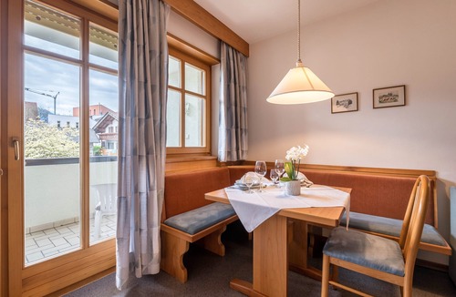 Parcines Apartment | Studio 'Taufner Apartment A 105' with Mountain View, Garden & Wi-Fi