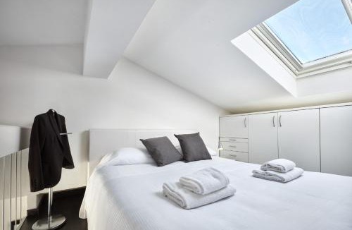 Cisano Apartment | STUDIO THE BEACH - Regarda Travel