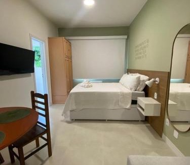 Catete Apartment | Studio tranquilo e bem decorado, AC, WiFi, TV