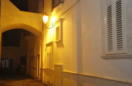 Avetrana Apartment | Studio 'Trappeto' with Air Conditioning