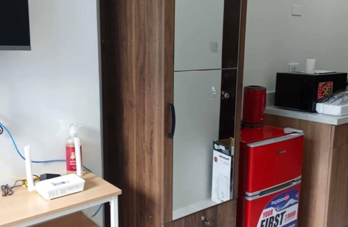 Lahug Condo | Studio-type condo in the heart of Banilad Cebu City w/AC, WiFi and Pool Access