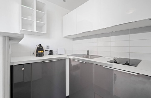 Cannes Apartment | Studio Velasquez - Welkeys