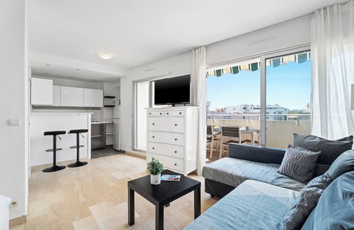 Cannes Apartment | Studio Velasquez - Welkeys
