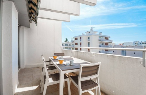 Cannes Apartment | Studio Velasquez - Welkeys