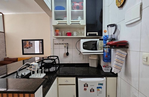 Copacabana House | Studio w/AC | 5 min to Copacabana Beach