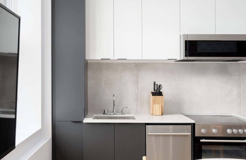 Old Montreal Apartment | Studio w/King Bed|Old Montreal